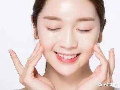 護(hù)膚千萬(wàn)步，補(bǔ)水第一步！
